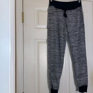 HEAD Women’s Track/Jogging Black & Gray Pants Size Small